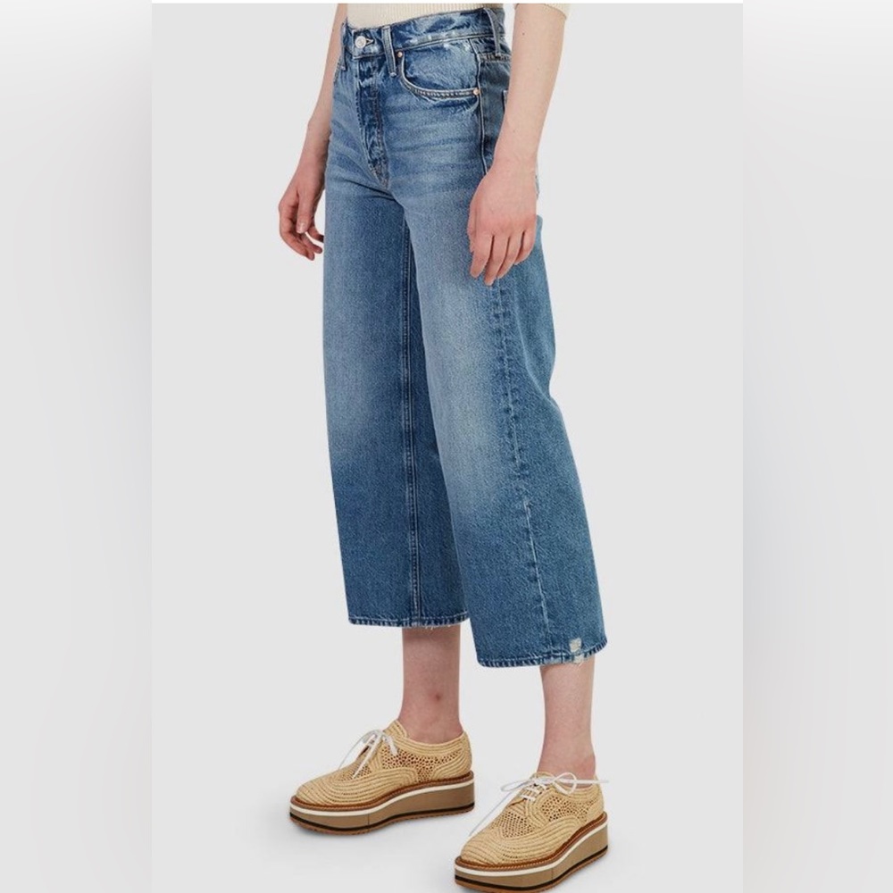 MOTHER Denim The Tomcat Roller Shorty in Take Me Higher 28